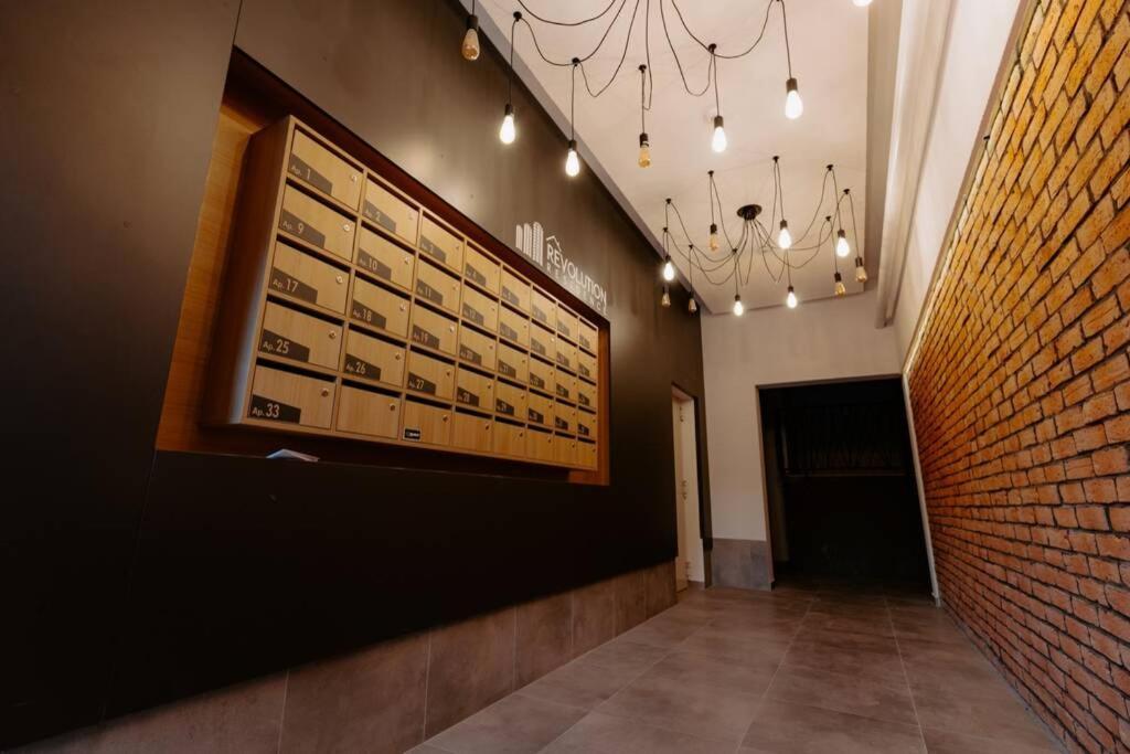 Nest Inn Oasis Residence Baia Mare Buitenkant foto